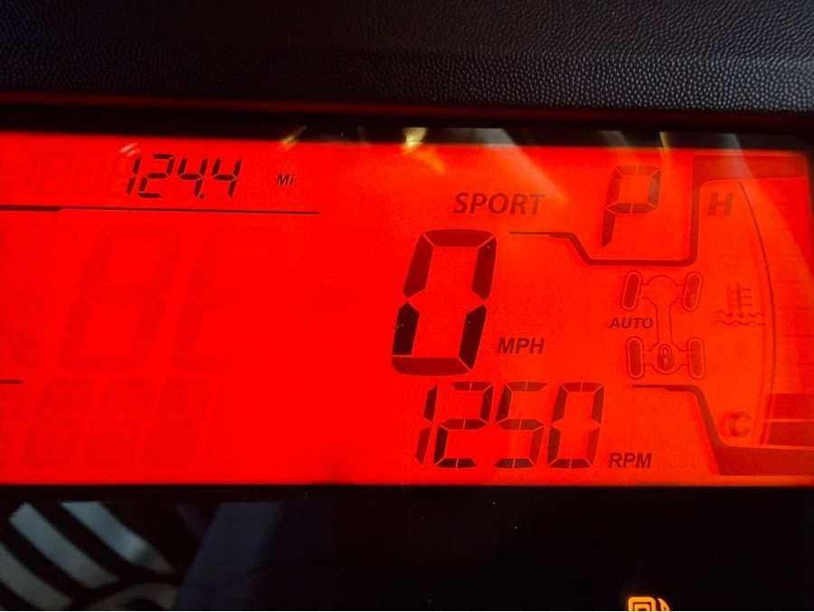 2026 Can-Am Defender MAX Limited HD11 (only 127 miles)