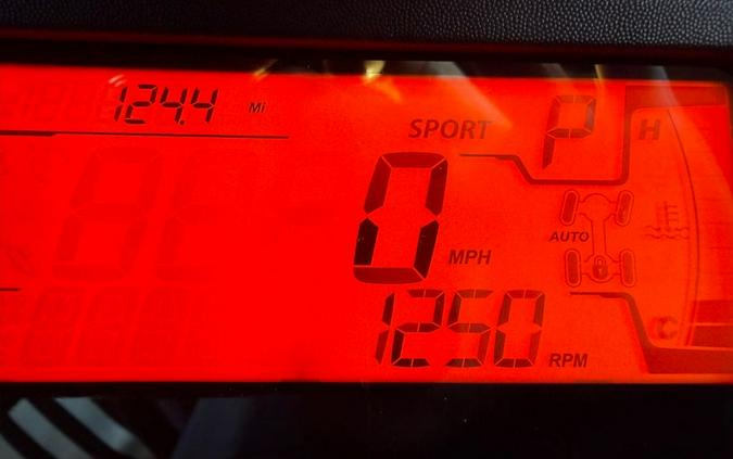 2026 Can-Am Defender MAX Limited HD11 (only 127 miles)