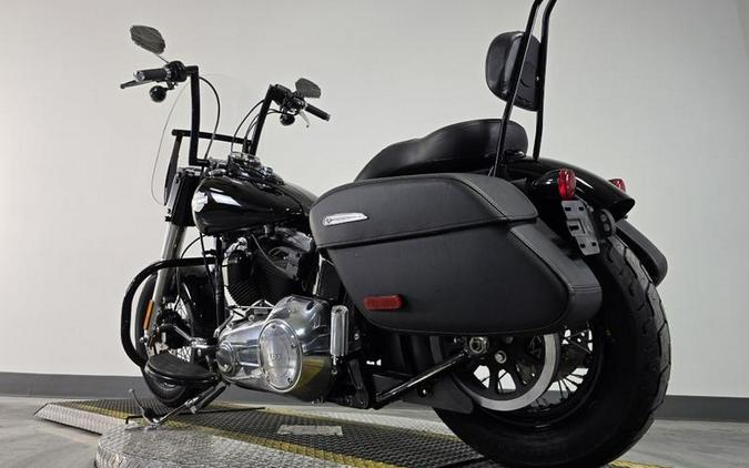 2015 Harley-Davidson® FLS - Softail Slim®