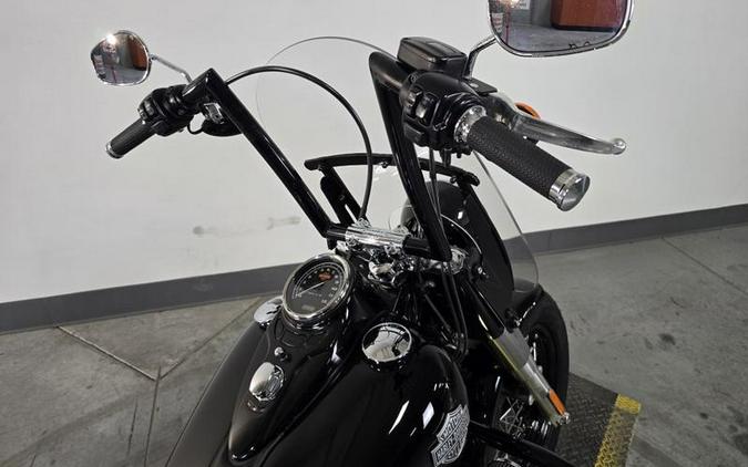 2015 Harley-Davidson® FLS - Softail Slim®