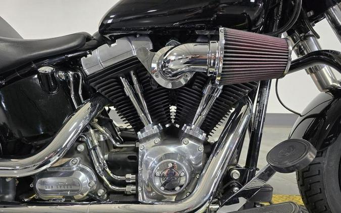 2015 Harley-Davidson® FLS - Softail Slim®