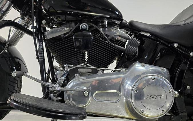 2015 Harley-Davidson® FLS - Softail Slim®