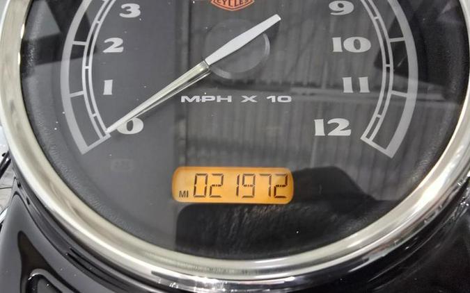 2015 Harley-Davidson® FLS - Softail Slim®
