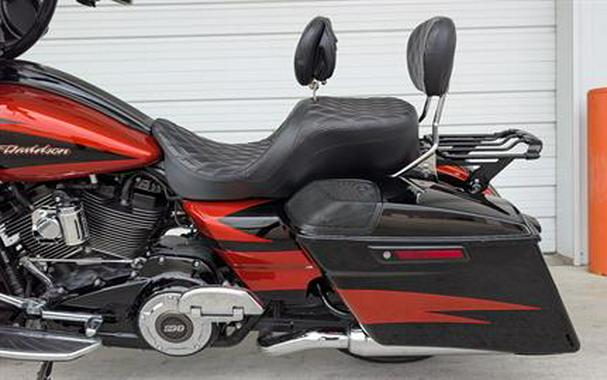 2017 Harley-Davidson CVO™ Street Glide®