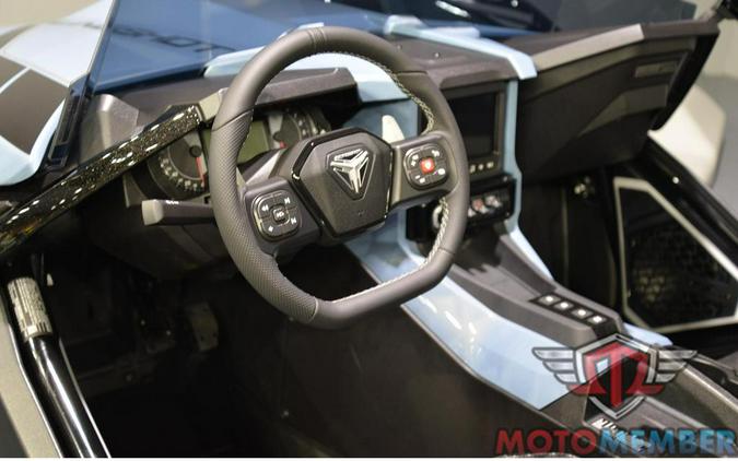 2026 Slingshot Signature Edition AutoDrive Golden Steel with Black Crystal