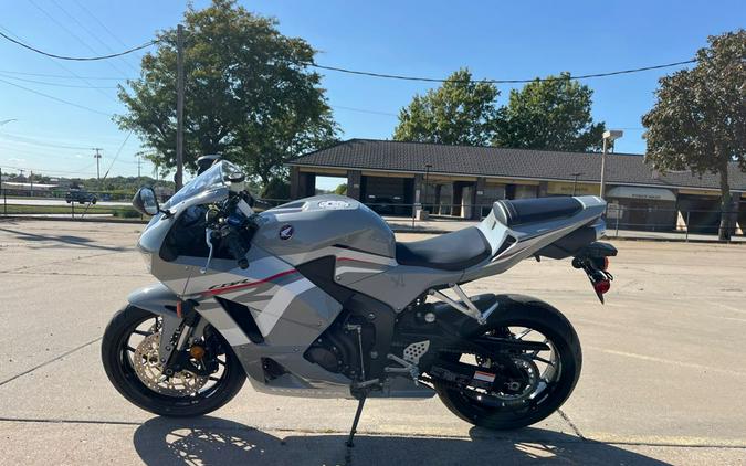 2026 HONDA CBR 600RR NON-ABS