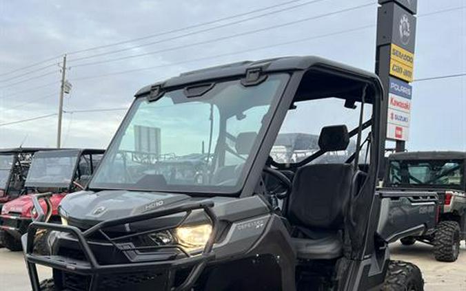 2024 Can-Am Defender XT HD10