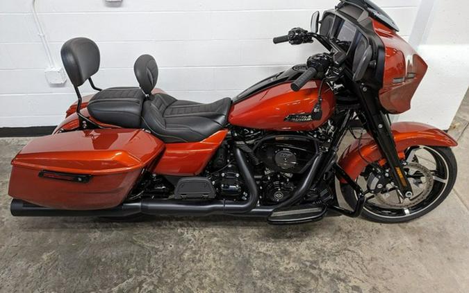 2024 Harley-Davidson FLHX - Street Glide