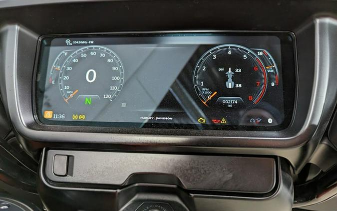 2024 Harley-Davidson FLHX - Street Glide