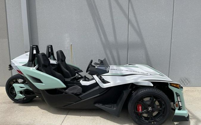 2026 Polaris Slingshot R Manual