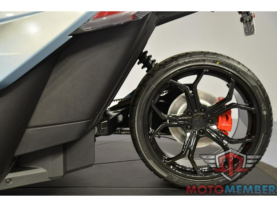 2026 Slingshot Signature Edition Manual