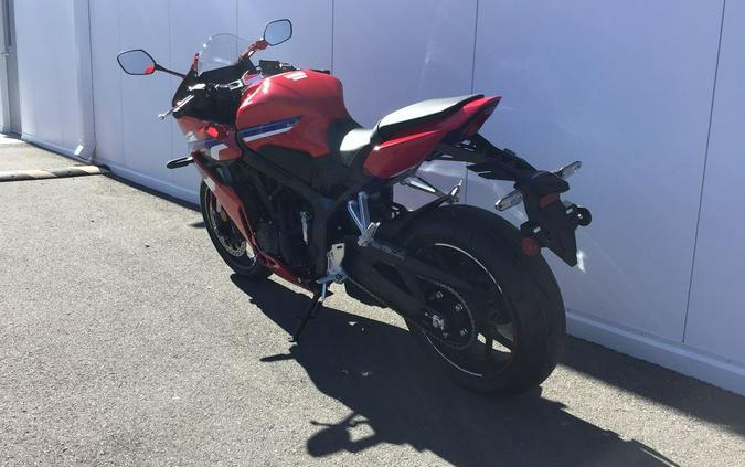 2026 Honda® CBR650R E-Clutch