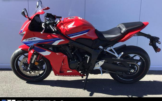 2026 Honda® CBR650R E-Clutch
