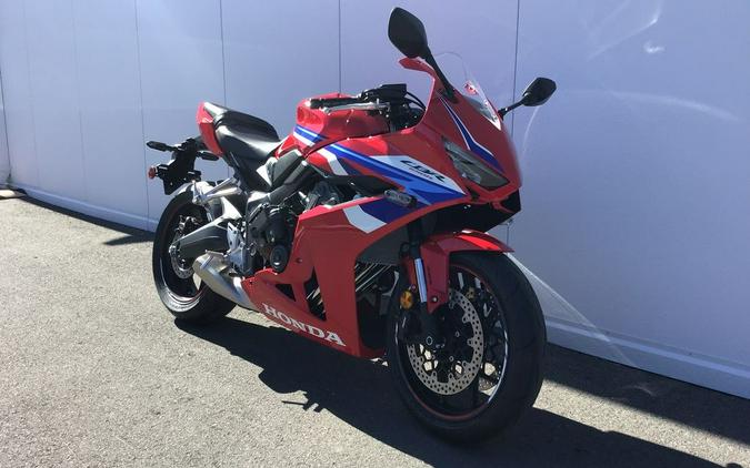 2026 Honda® CBR650R E-Clutch