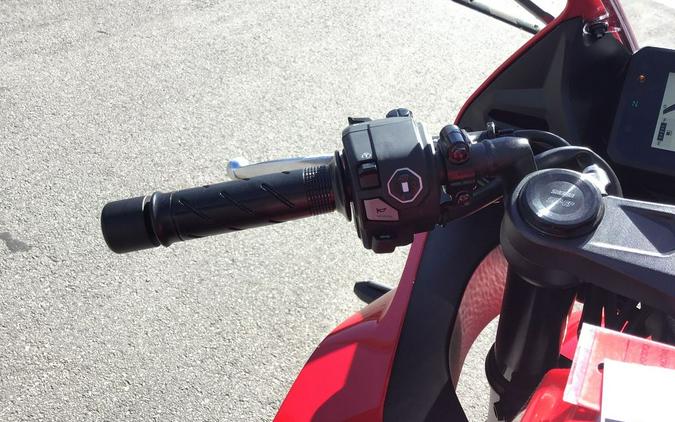 2026 Honda® CBR650R E-Clutch
