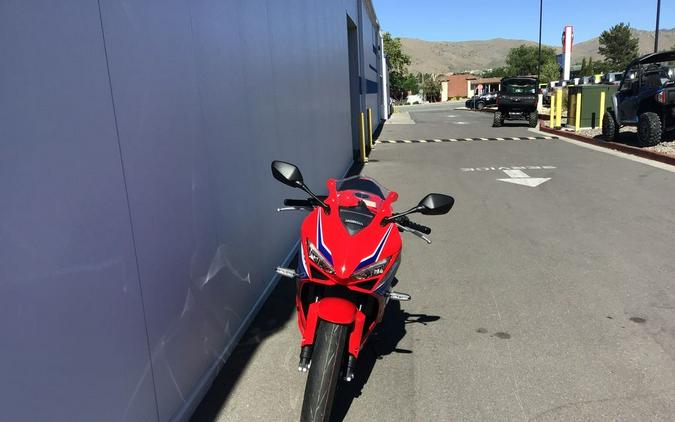 2026 Honda® CBR650R E-Clutch