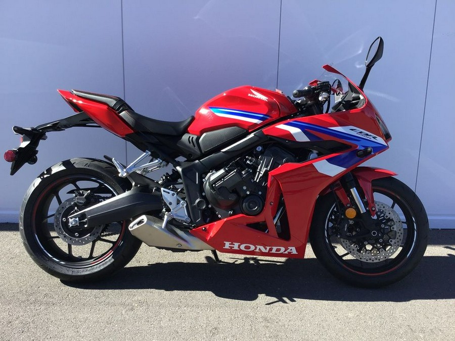 2026 Honda® CBR650R E-Clutch
