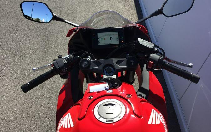 2026 Honda® CBR650R E-Clutch