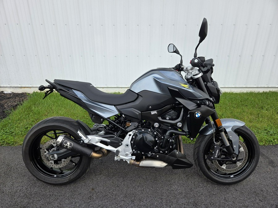 2023 BMW F 900