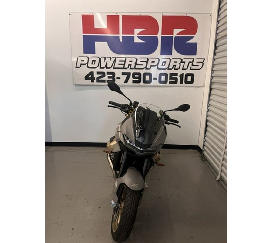 2024 Moto Guzzi V100 Mandello Aviazione Navale