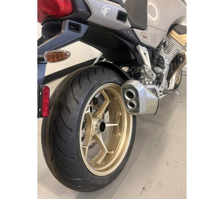 2024 Moto Guzzi V100 Mandello Aviazione Navale