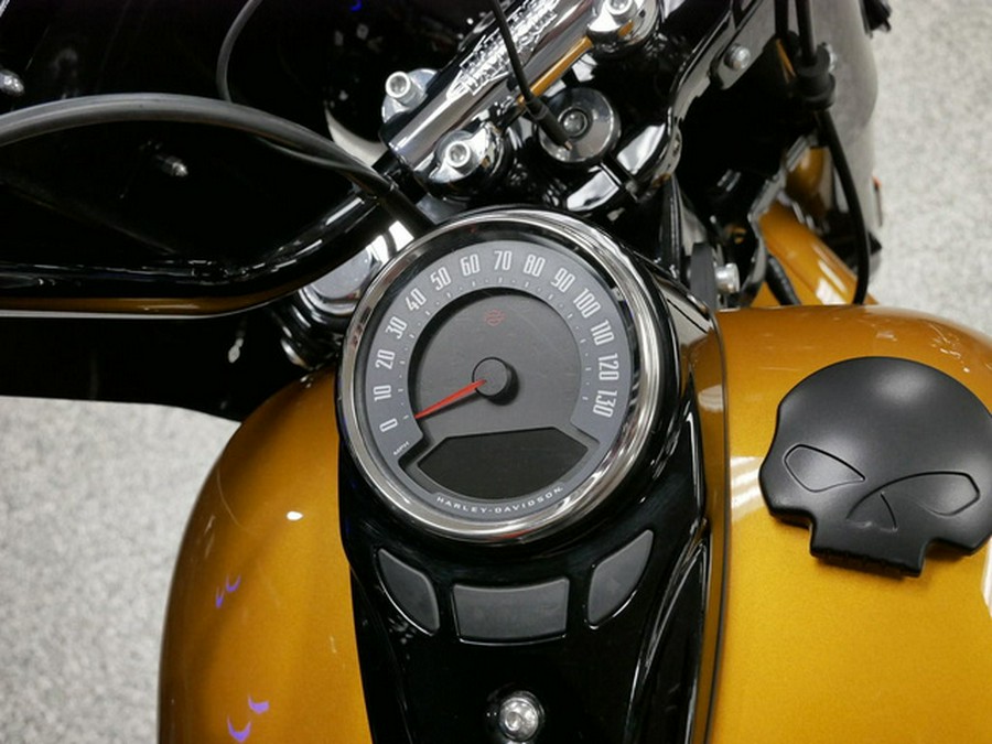 2023 Harley-Davidson FLHCS - Heritage Classic