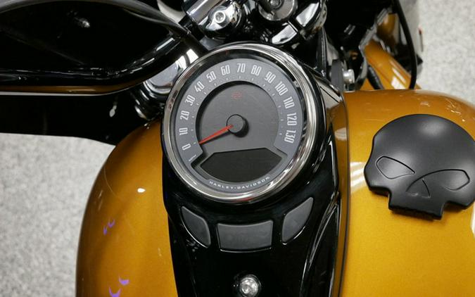 2023 Harley-Davidson FLHCS - Heritage Classic