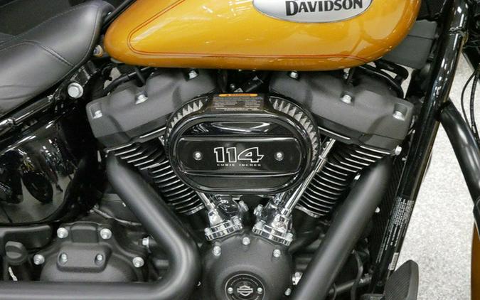 2023 Harley-Davidson FLHCS - Heritage Classic