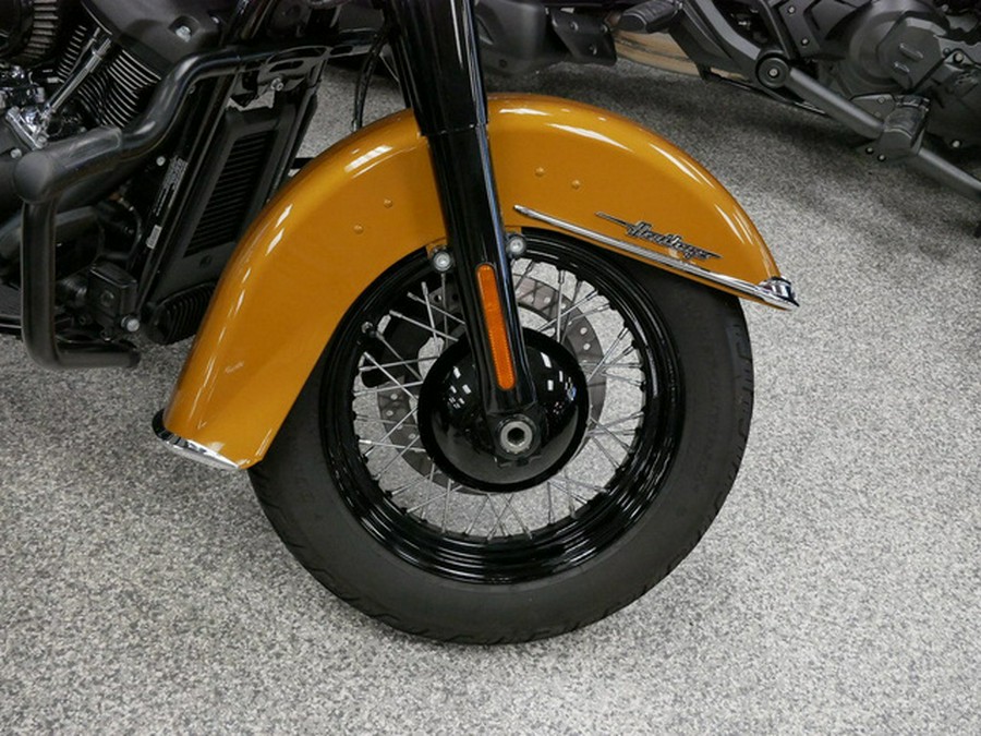 2023 Harley-Davidson FLHCS - Heritage Classic