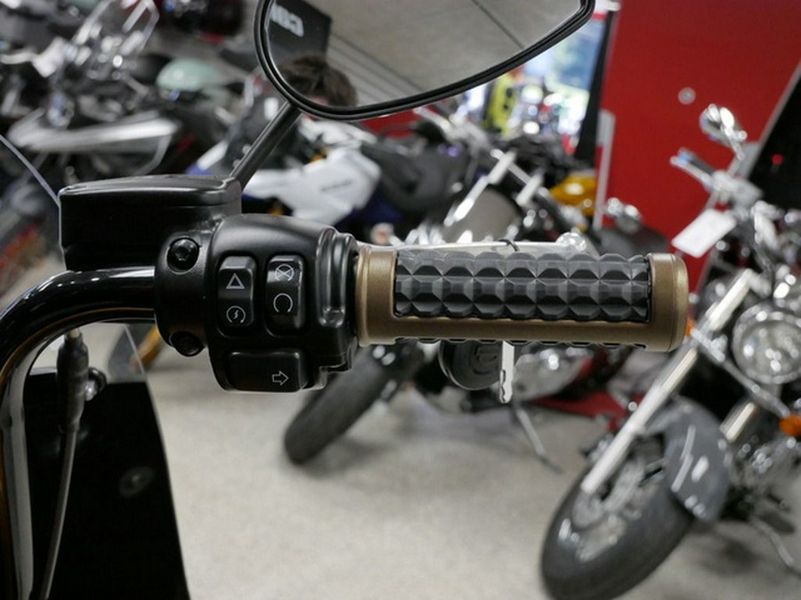 2023 Harley-Davidson FLHCS - Heritage Classic