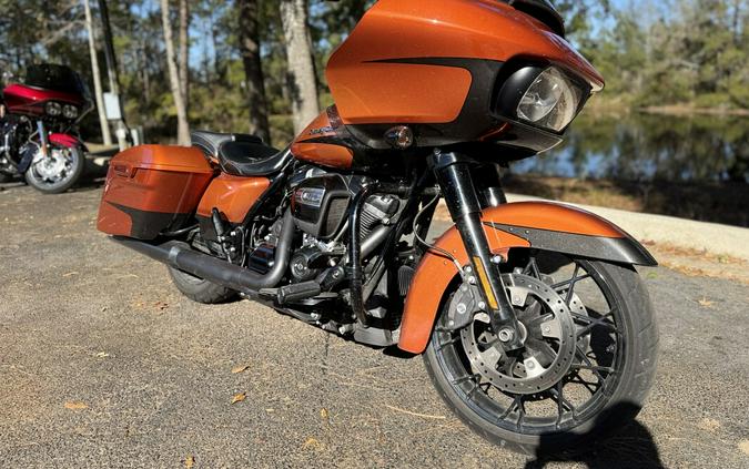 FLTRXS 2020 Road Glide® Special