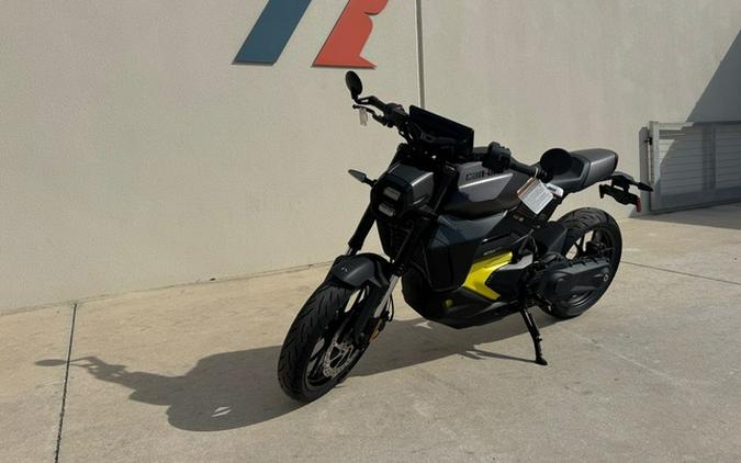 2025 Can-Am Pulse Carbon Black