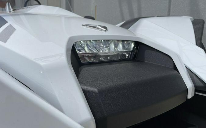 2026 Polaris SLINGSHOT SL AUTO