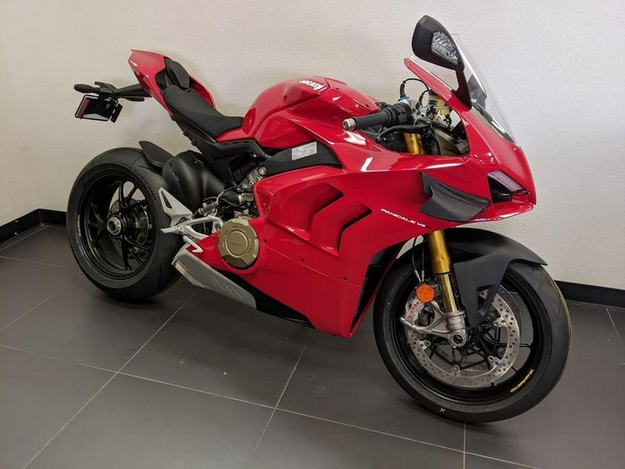 2021 Ducati Panigale V4 S Ducati Red