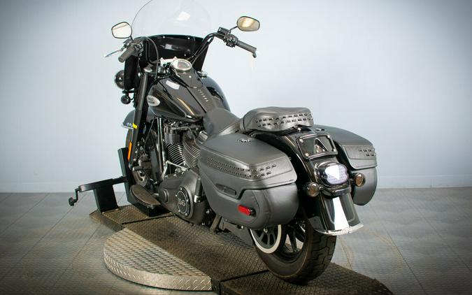 2022 Harley-Davidson Heritage Classic 114