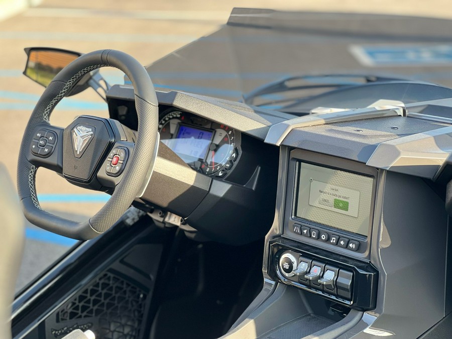 2025 Slingshot Slingshot R - AutoDrive