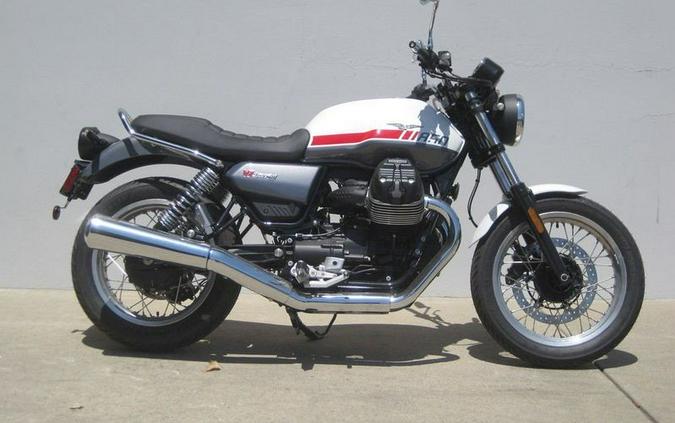 New 2023 Moto Guzzi V7 Special