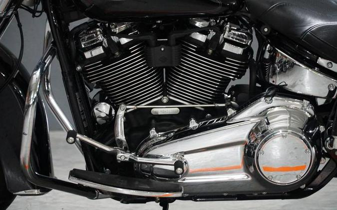 2021 Harley-Davidson® FLHC - Heritage Classic