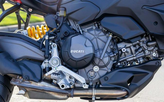 2025 Ducati Multistrada V2 S Storm Green