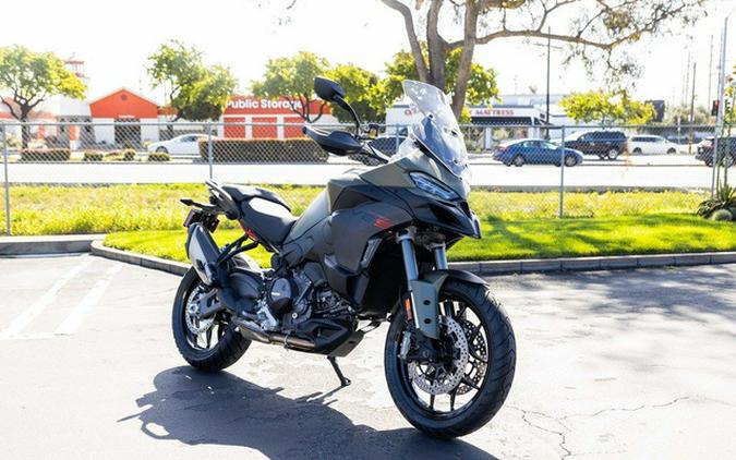 2025 Ducati Multistrada V2 S Storm Green