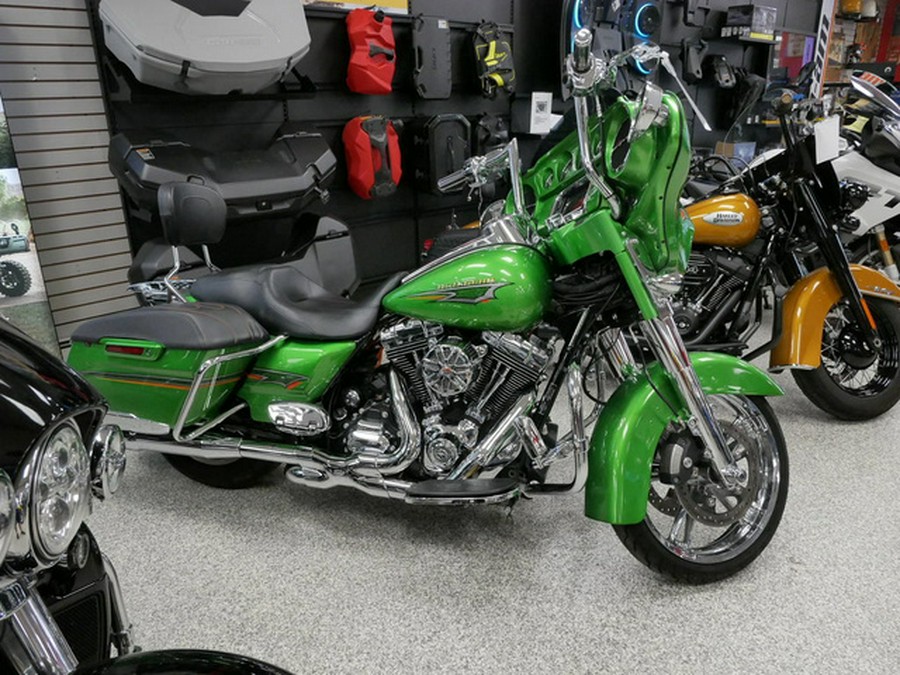 2015 Harley-Davidson FLHX - Street Glide