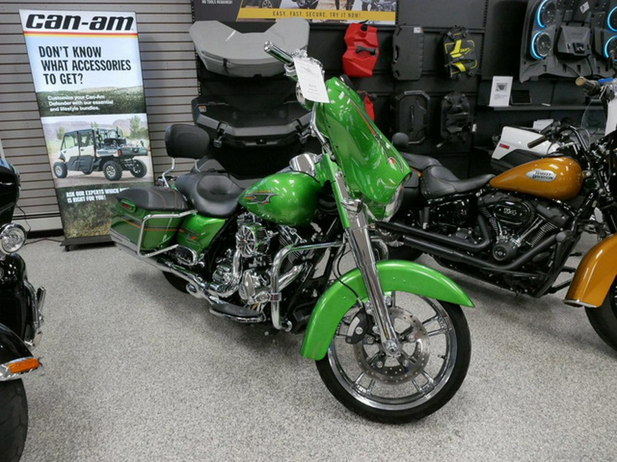 2015 Harley-Davidson FLHX - Street Glide