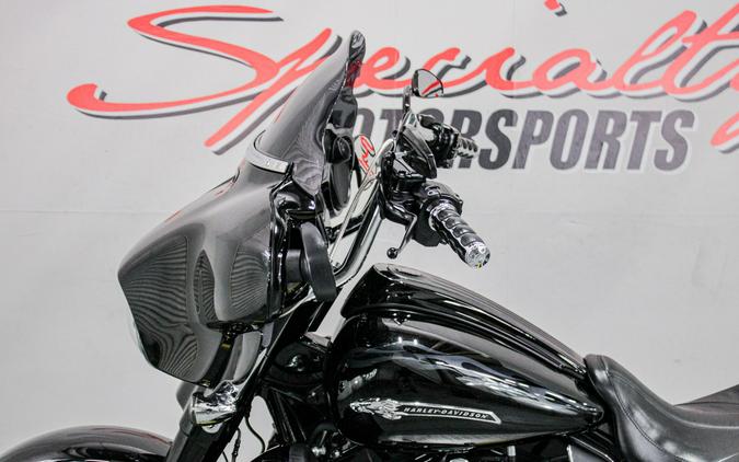 2016 Harley-Davidson CVO™ Street Glide®