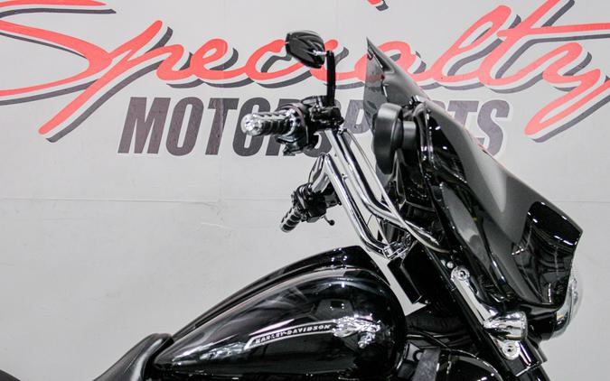 2016 Harley-Davidson CVO™ Street Glide®