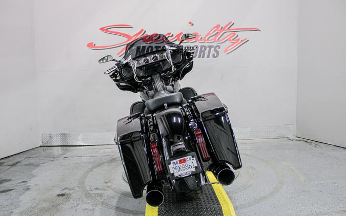 2016 Harley-Davidson CVO™ Street Glide®