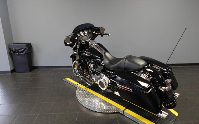 2021 Harley-Davidson Street Glide FLHX