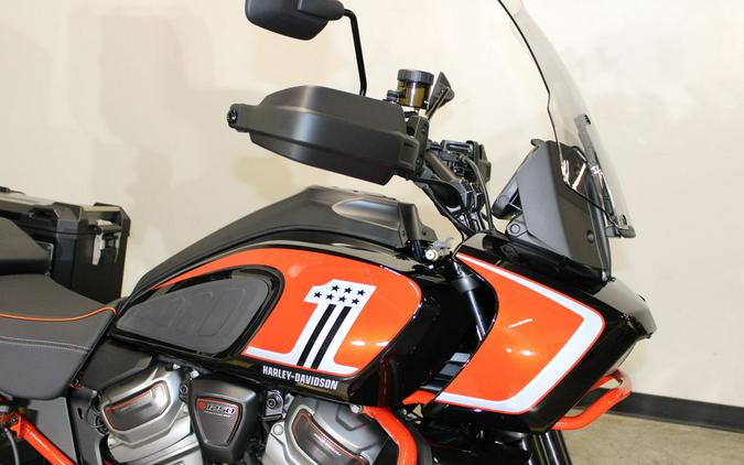 2024 Harley-Davidson® RA1250SE - CVO™ Pan America®