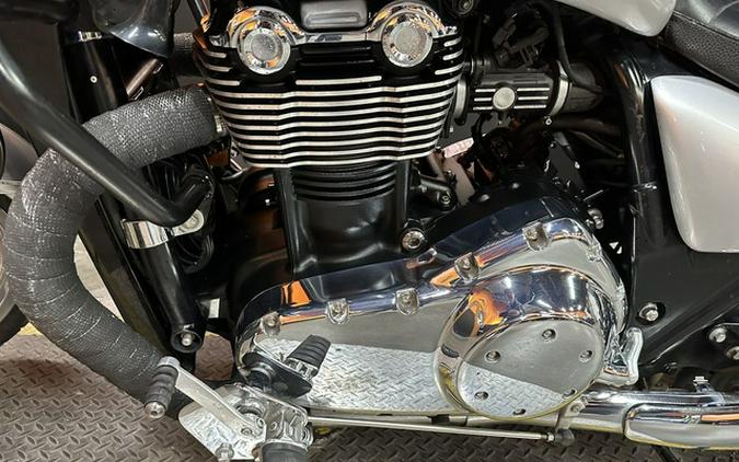 2010 Triumph Thunderbird