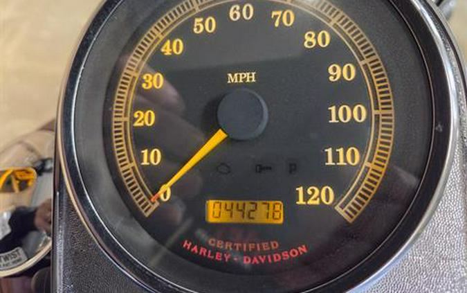 2001 Harley-Davidson FLHRCI Road King® Classic