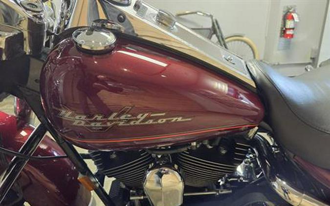 2001 Harley-Davidson FLHRCI Road King® Classic